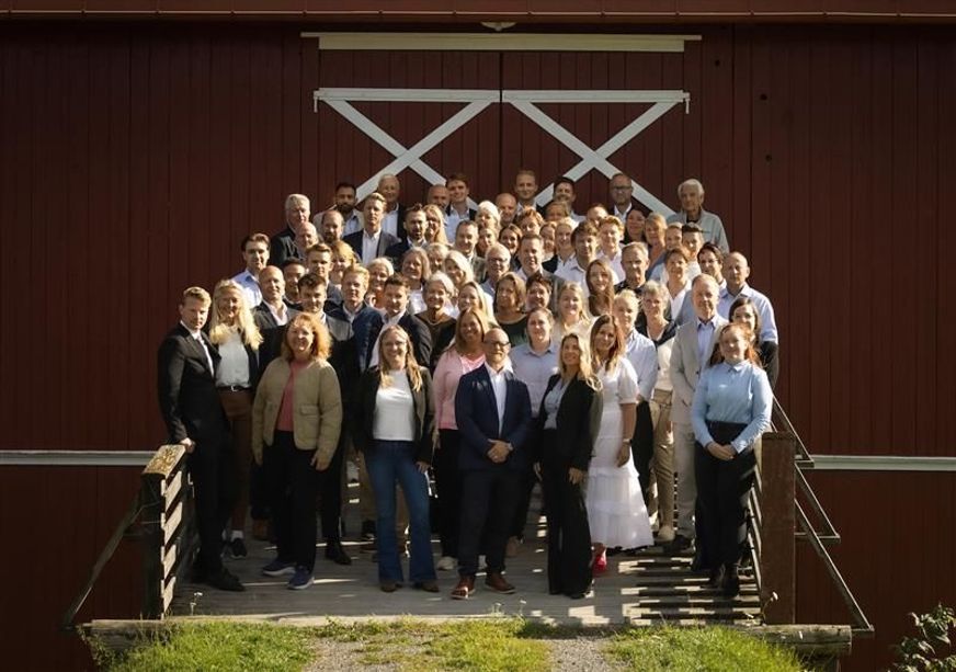 Job offer hero image