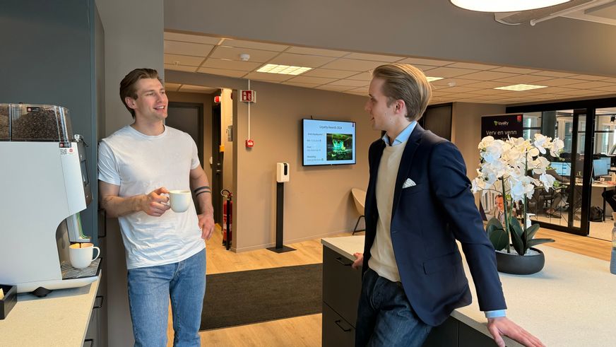 Job offer hero image