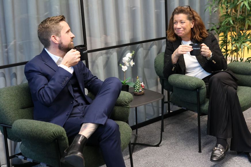 Job offer hero image