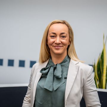 Job offer advisor image